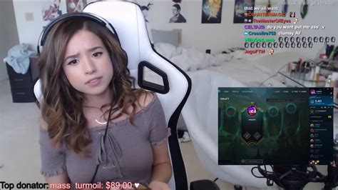 naked twitch streaming